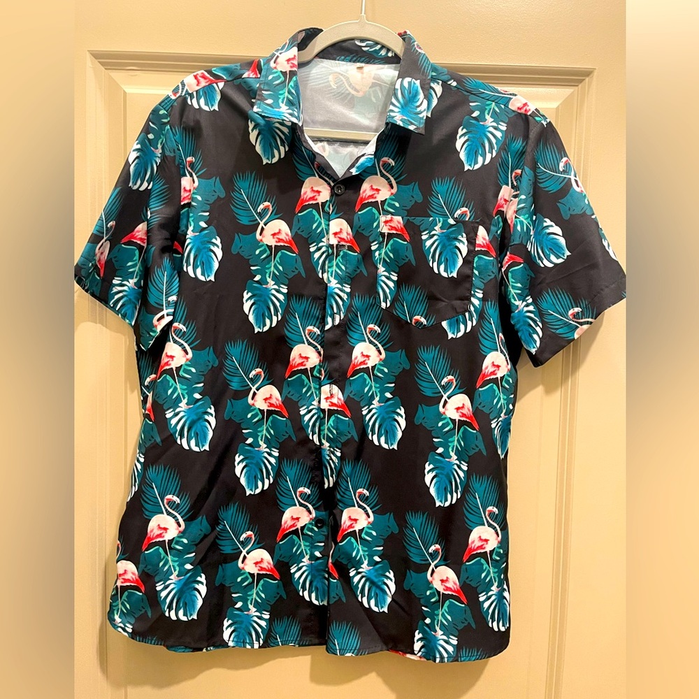 Men’s SHEIN short sleeve Flamingo/Floral printed button down shirt